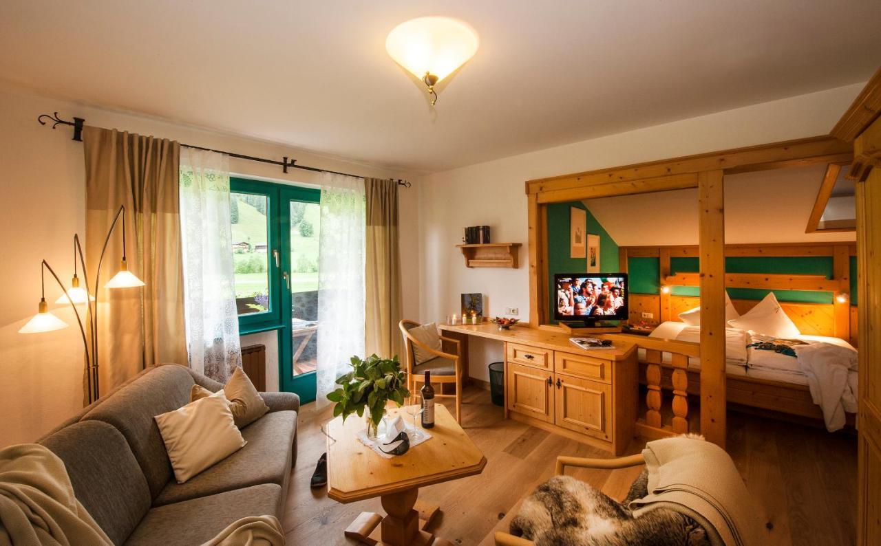 Hotel Laerchenhof Клайнарль Экстерьер фото