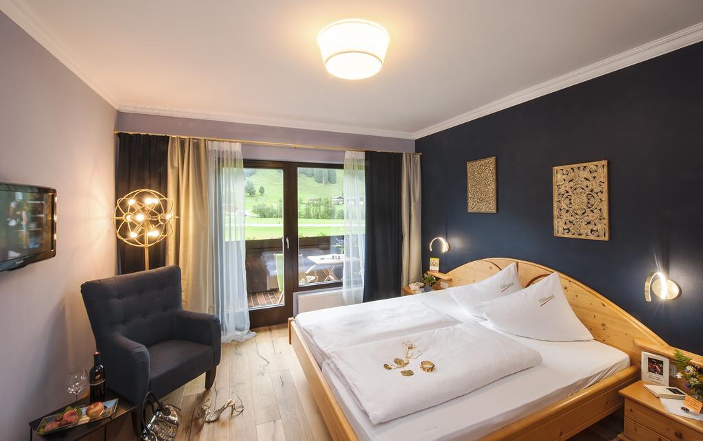 Hotel Laerchenhof Клайнарль Экстерьер фото