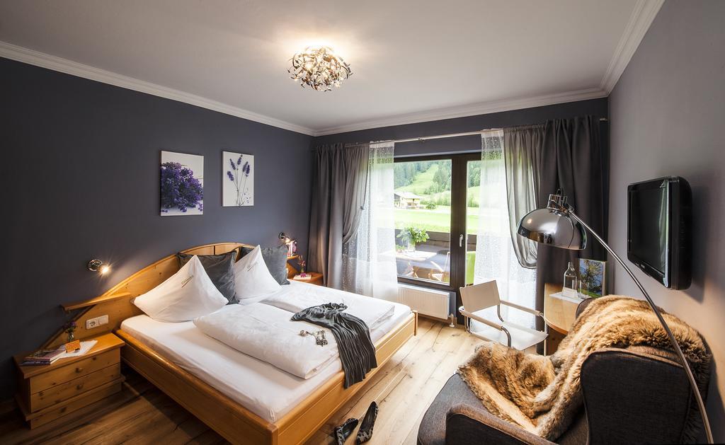 Hotel Laerchenhof Клайнарль Экстерьер фото
